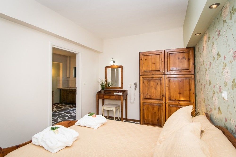 Amaryllis Hotel Kalamákion Extérieur photo