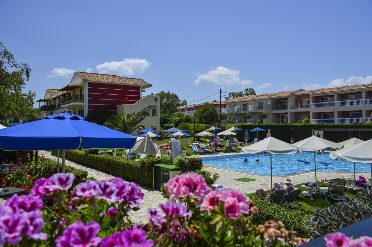 Amaryllis Hotel Kalamákion Extérieur photo